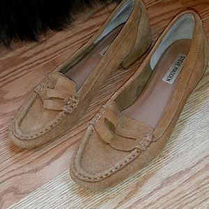 Dress shoes